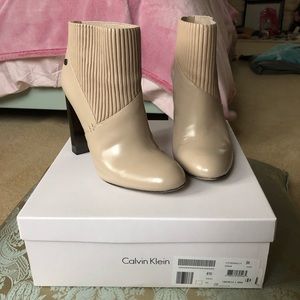 Calvin Klein Beige Klara Cocoon Leather Booties
